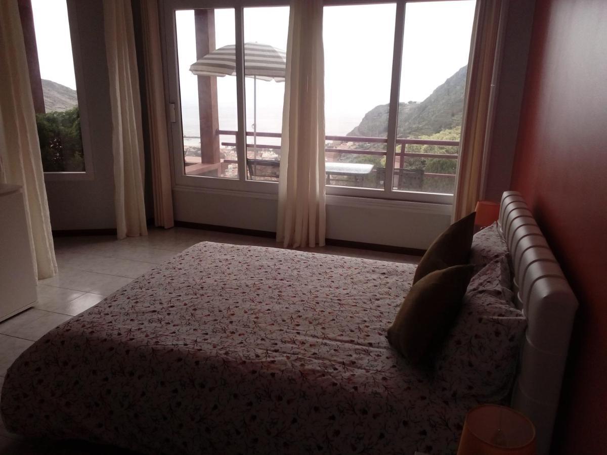 Moradia Cor De Rosa Hotel Machico  Exterior photo